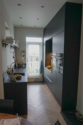Moderne keuken – opstelling voor kleine ruimte